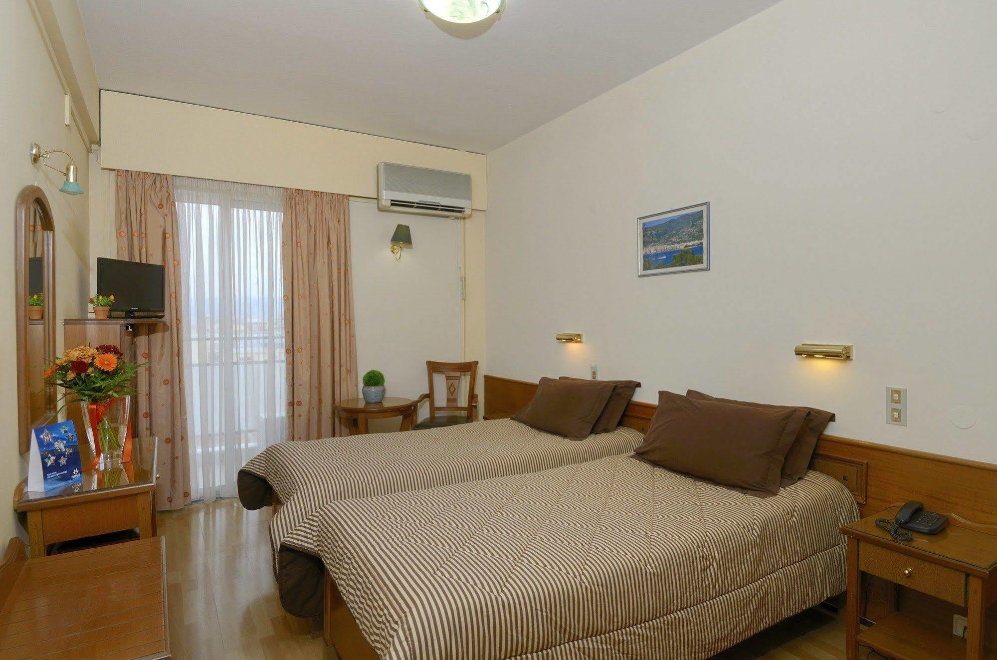 Hotel Nefeli Volos Exterior foto
