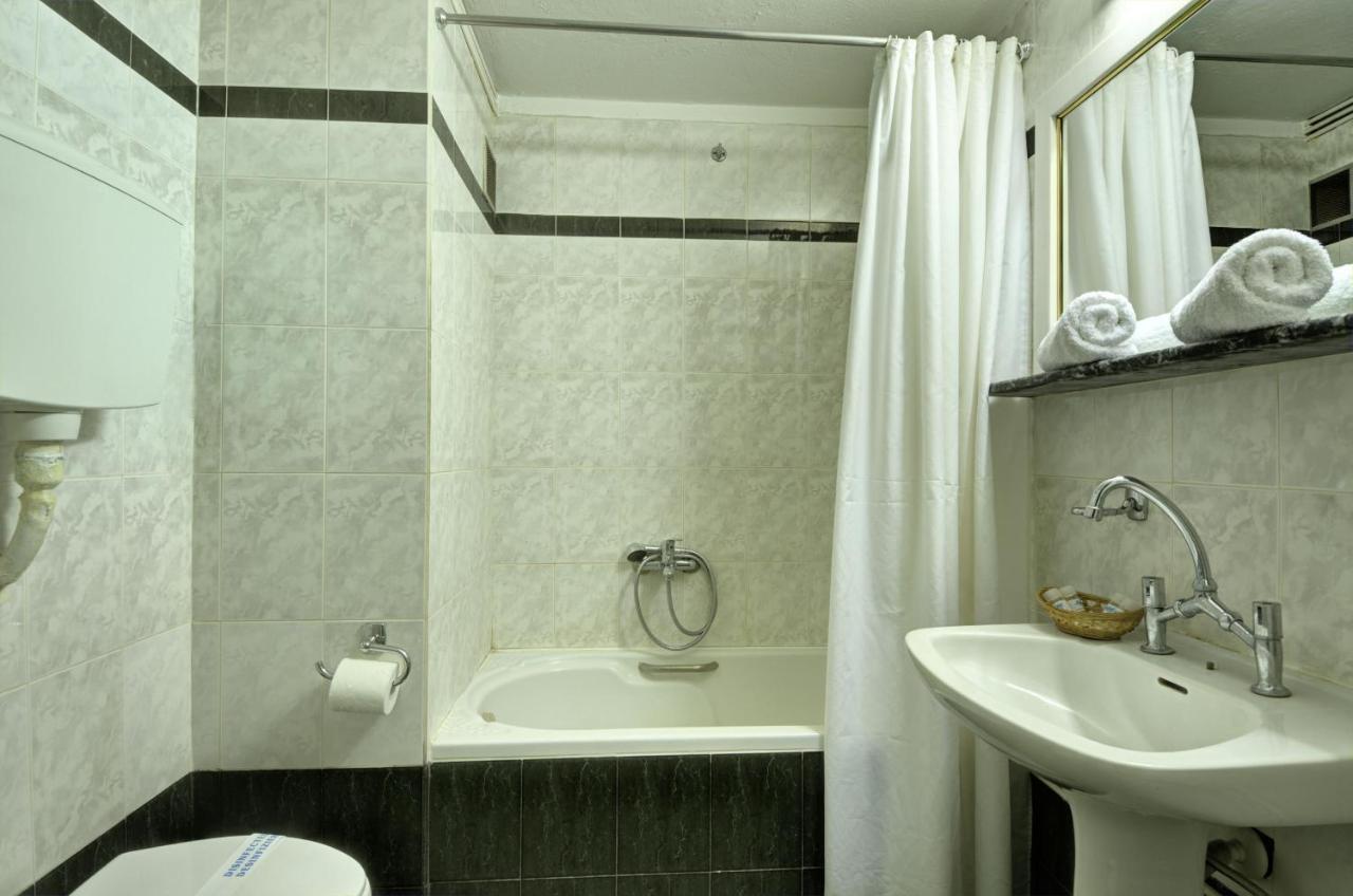 Hotel Nefeli Volos Zimmer foto